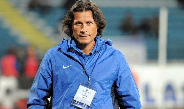 Fanii celor de la FC ”U” Craiova, euforici după demiterea lui Napoli. ”Sperăm ca numele noului antrenor să fie unul demn de numele Universităţii”