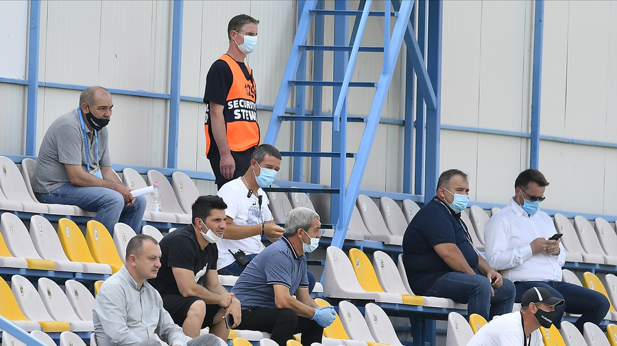 Un meci din Liga a 2-a a fost amânat, din cauza cazurilor de coronavirus