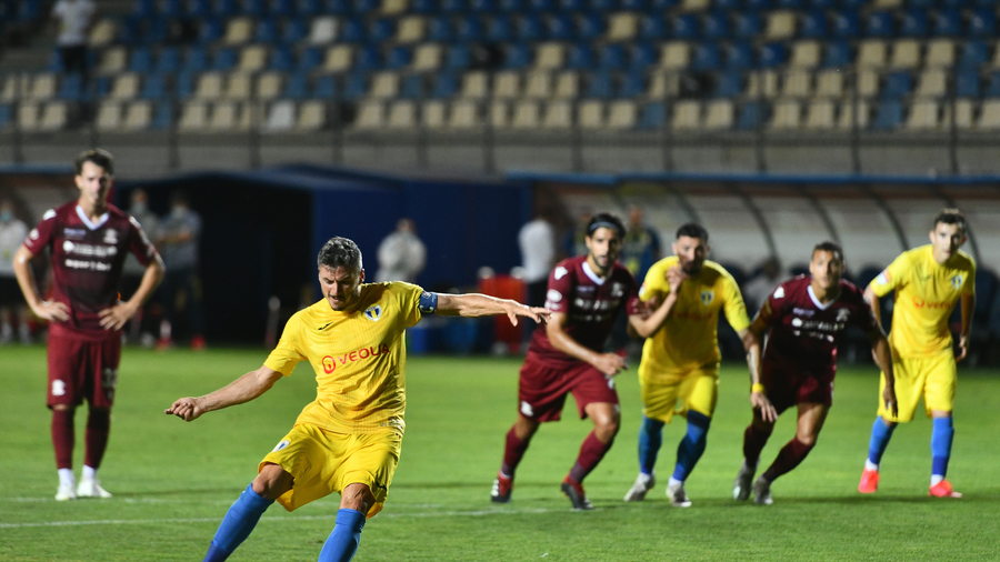 Petrolul cere amânarea meciului cu Rapid! Anunţul lui Vivi Răchită