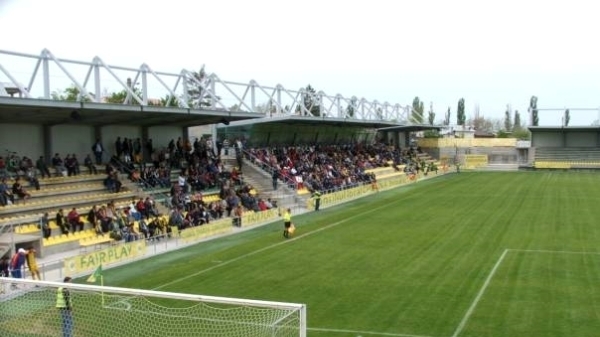 //i0.1616.ro/media/581/3142/38110/19578055/1/concordia-chiajna-stadion.jpg