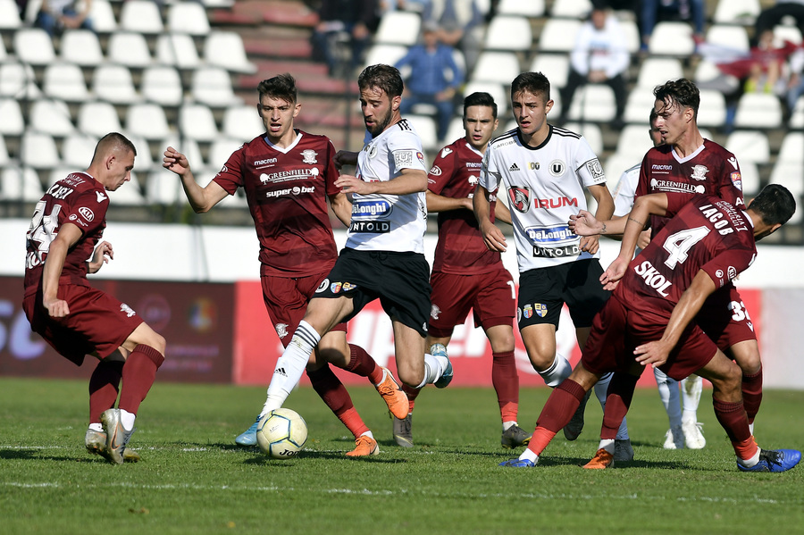VIDEO | Rapid se impune cu 1-0 în faţa Universităţii Cluj. Puştiul Ilie aduce fericirea în tabăra giuleştenilor  