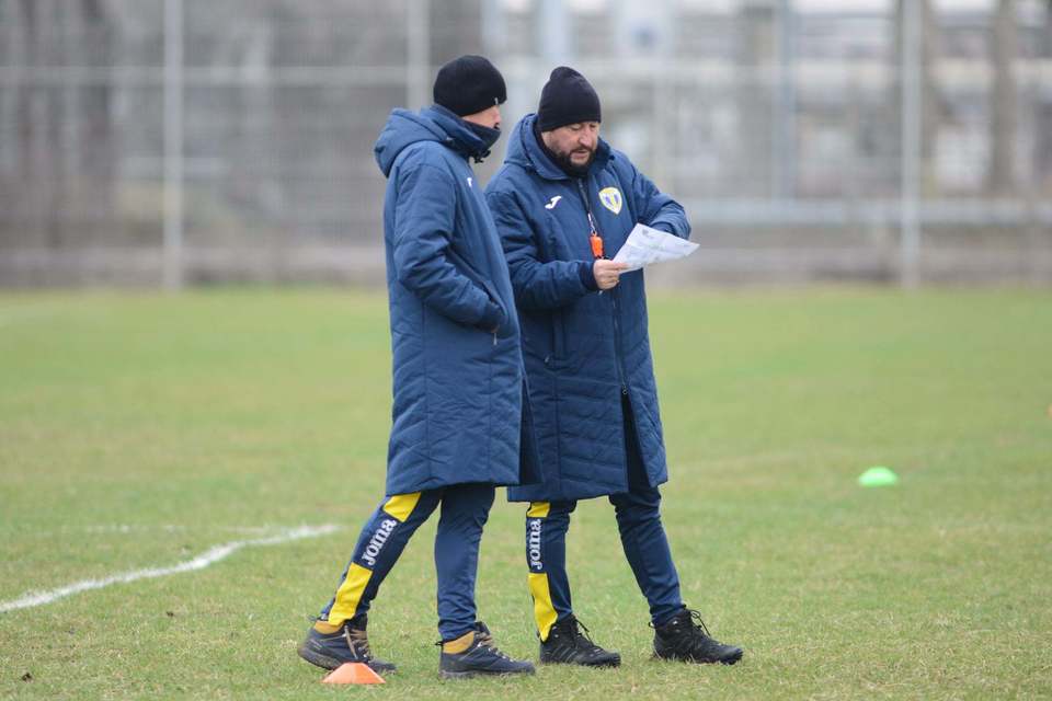 //i0.1616.ro/media/581/3142/38110/20074660/2/viorel-moldovan-demisie-petrolul.jpg
