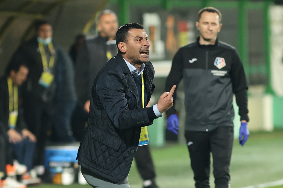 Eugen Trică, foarte supărat pe arbitraj. ”Nu se poate aşa ceva, au fost multe decizii doar pro Călăraşi”