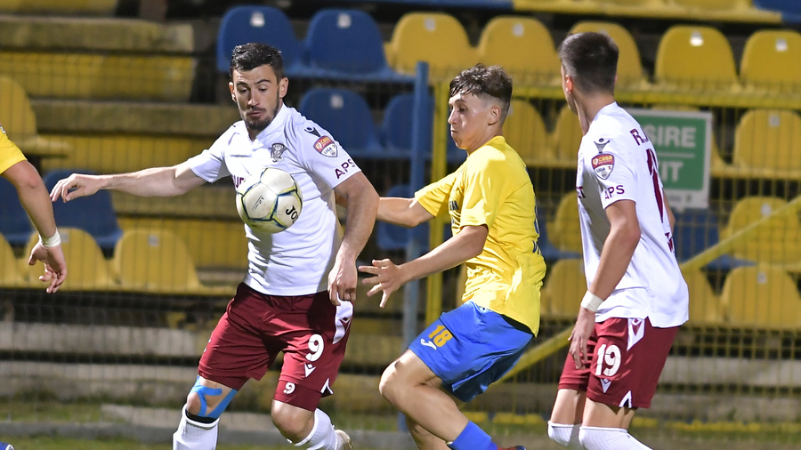 VIDEO | Dunărea Călăraşi - Rapid 3-2. Pas greşit al giuleştenilor şi lupta la promovare se aprinde din nou!
