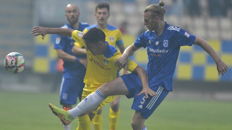 VIDEO ǀ Petrolul Ploieşti – CSC Şelimbăr 3-0! ”Lupii galbeni” au mai avut alte patru bare