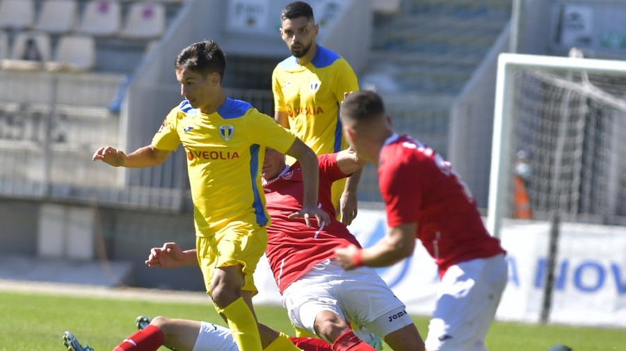 VIDEO ǀ FC Braşov – Petrolul 0-4! ”Lupii galbeni” au arătat din nou ca o formaţie de Casa Liga 1