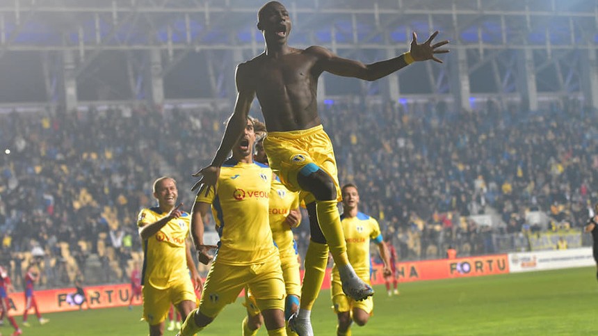VIDEO | Petrolul – CSA Steaua 2-0! ”Lupii galbeni” nu au avut milă de ”militari”