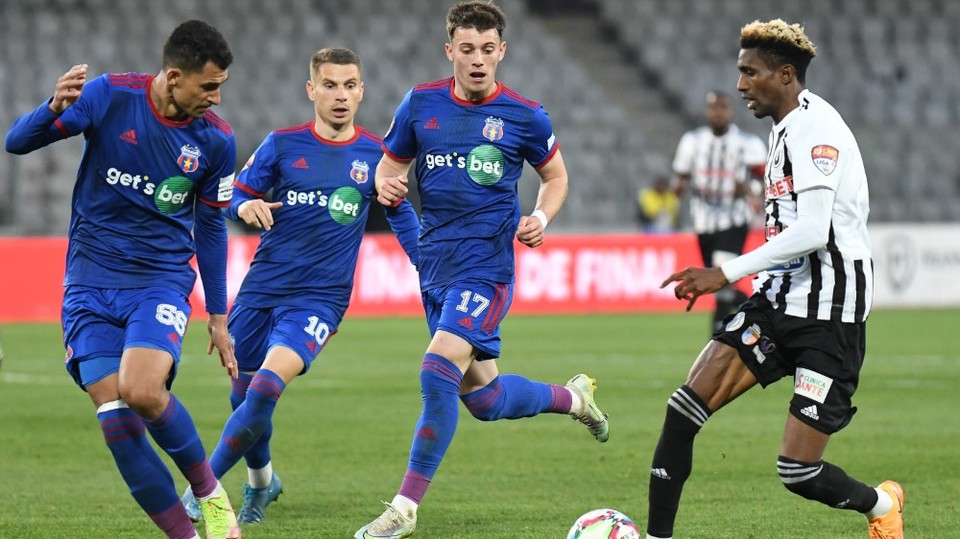 //i0.1616.ro/media/581/3142/38110/20669409/1/universitatea-cluj-csa-steaua-liga-2-casa-pariurilor-play-off-promovare-07-04-2022.jpg
