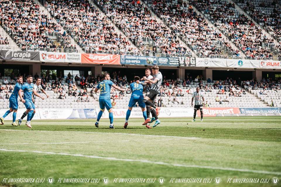 //i0.1616.ro/media/581/3142/38110/20695270/1/u-cluj-11.jpg