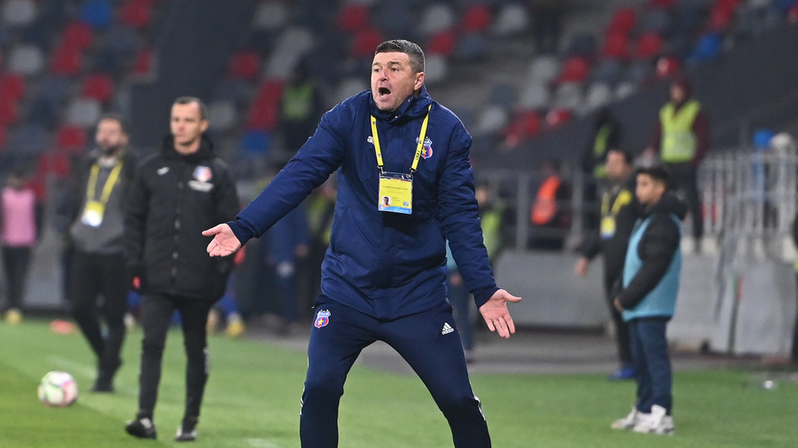CSA Steaua iernează pe primul loc în Liga 2, dar Opriţa e supărat. ”Nu văd pe nimeni să se agite ca mine”