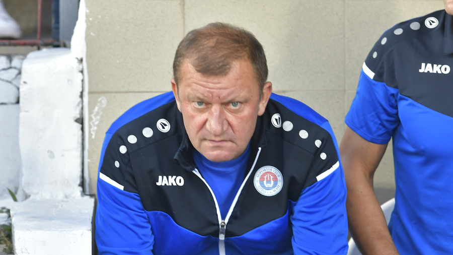 Dorinel Munteanu o duce pe Oţelul Galaţi în play-off-ul de promovare. ”Pretenţiile sunt mari”