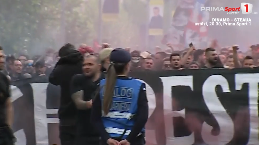 VIDEO | Fanii lui CSA Steaua nu se lasă mai prejos. Au plecat în marş către Arena Naţională