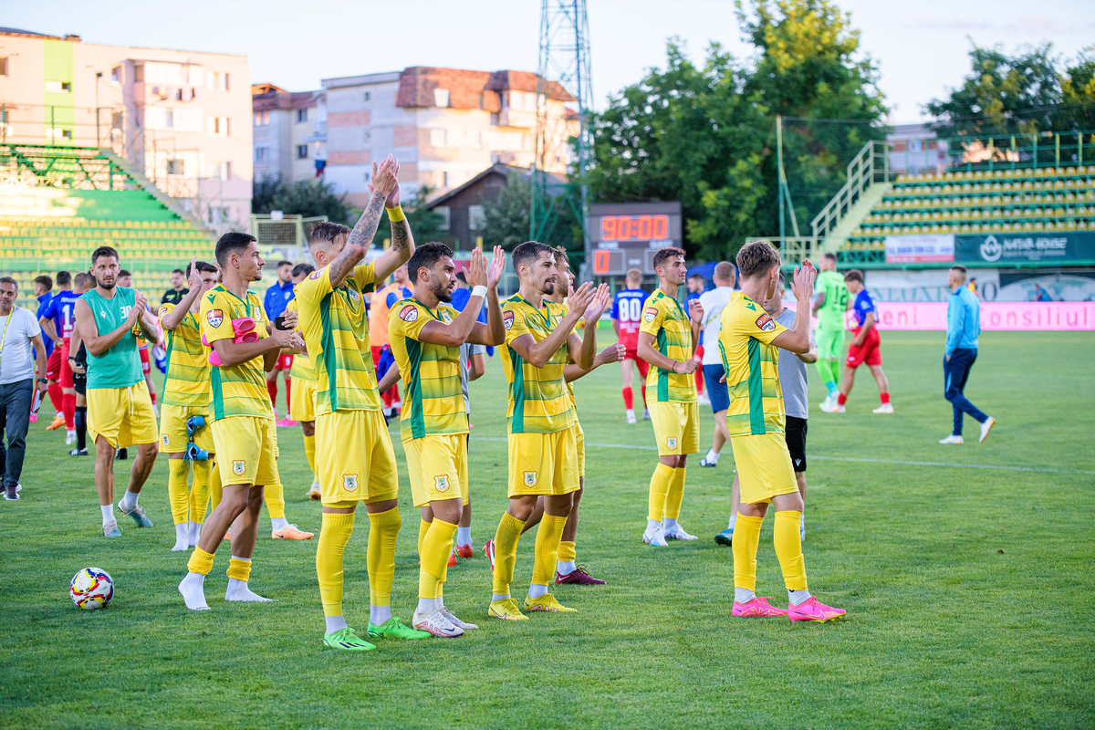 Steaua a debutat cu o remiză în Liga a 2-a - News Bucuresti