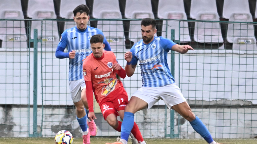 VIDEO | Gloria Buzău - Corvinul 2-1. Calificată deja în play-off-ul ligii secunde, formaţia hunedoreană nu a mai forţat
