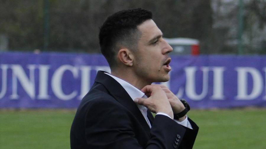 Dragoş Militaru e pe radarul unui club din Liga 2. Tânărul antrenor a impresionat la Unirea Dej