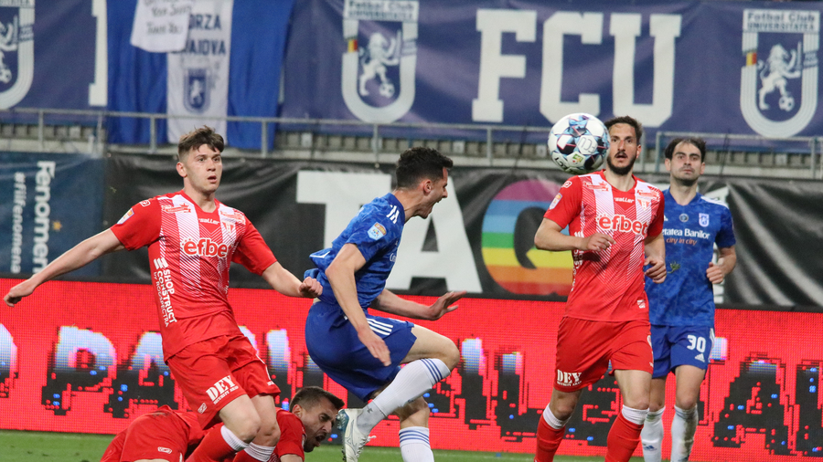 Cine arbitrează meciul UTA Arad - FCU Craiova 1948, din sferturile Cupei României. Partida se vede la Prima Sport 1