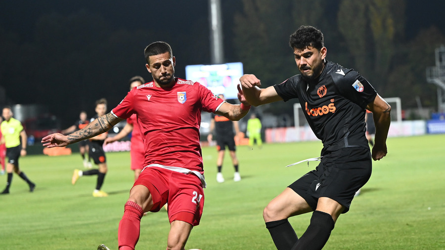 VIDEO | Chindia - Petrolul 0-2. Prahovenii nu se încurcă în Cupă