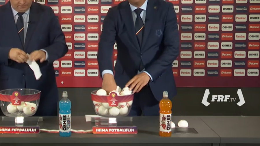 VIDEO | Moment penibil la tragerea la sorţi! Urna a fost prea mică, iar bilele nu au putut fi amestecate