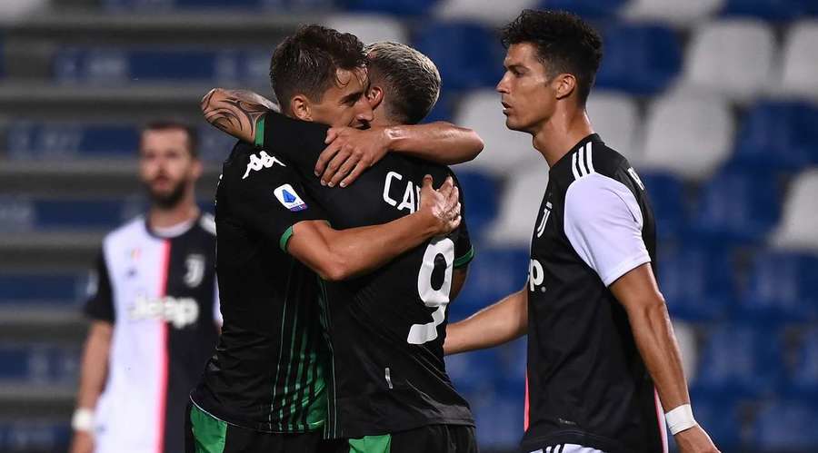 VIDEO | Thriller în Serie A. Sassuolo - Juventus 3-3. Gazdele au revenit de la 2-0 şi au condus cu 3-2. Chiricheş a fost titular şi a avut o intervenţie de excepţie, în faţa lui Ronaldo