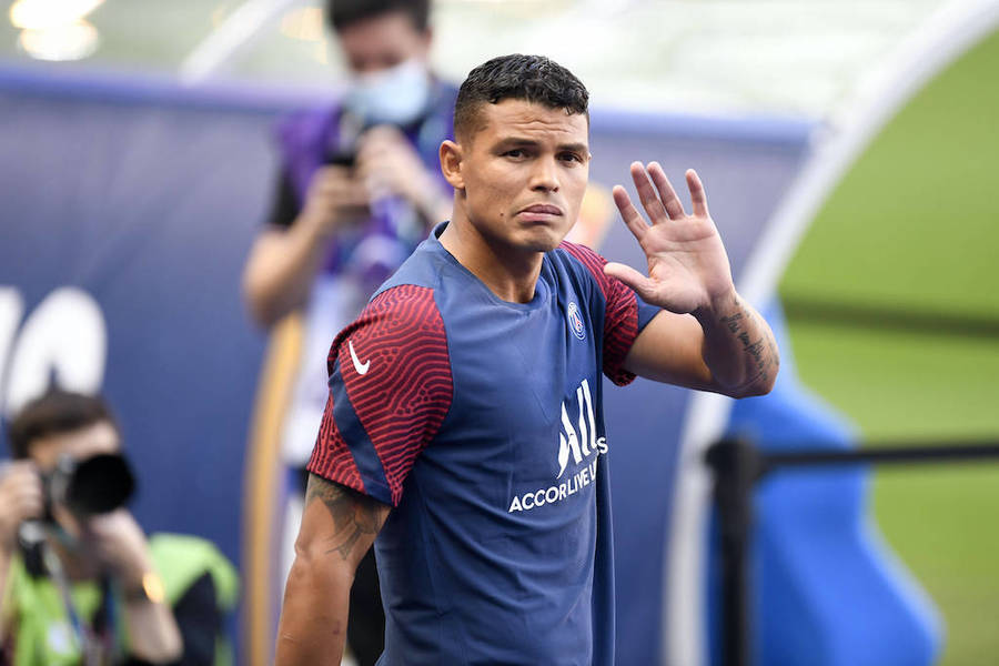 Thiago Silva s-a înţeles cu noua sa echipă şi va avea un salariu de patru milioane de euro pe sezon