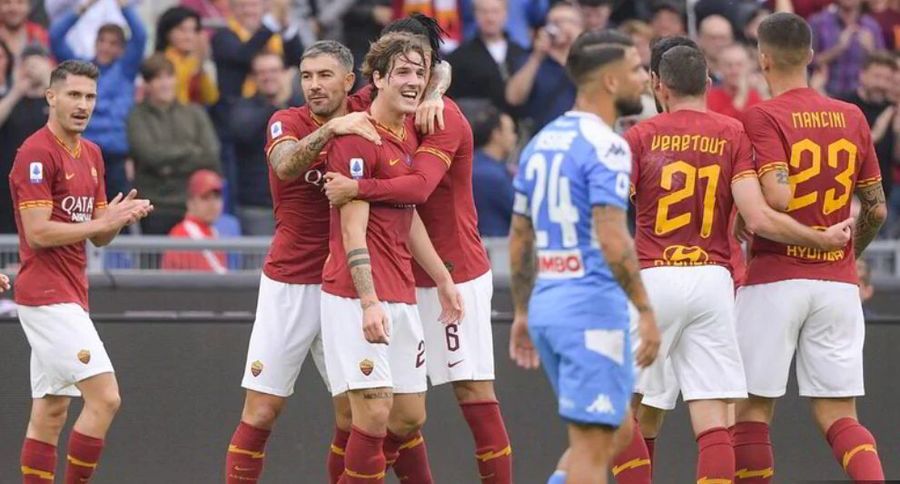 Un tânăr de top şi-a rupt ligamentele la câteva zile după ce se recuperase. Mâine se operează din nou 
