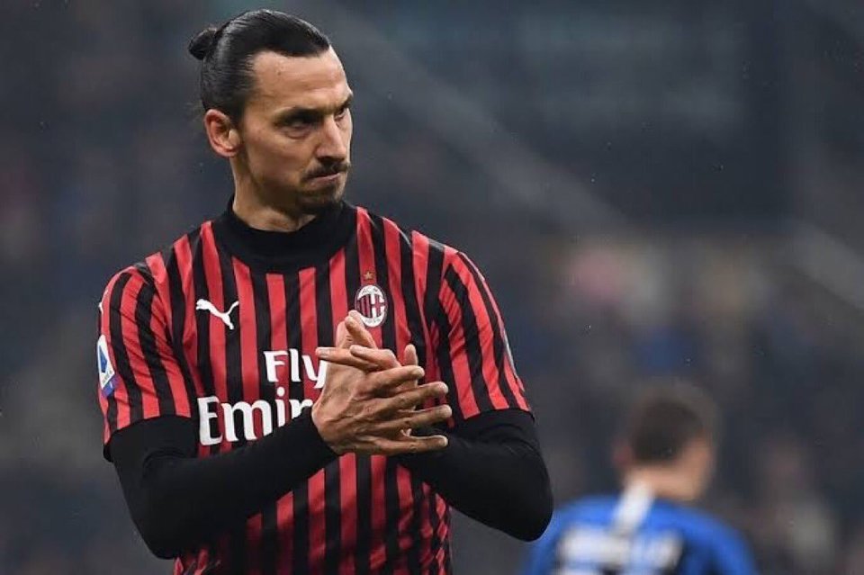 //i0.1616.ro/media/581/3142/38112/19627886/1/ibra.jpg