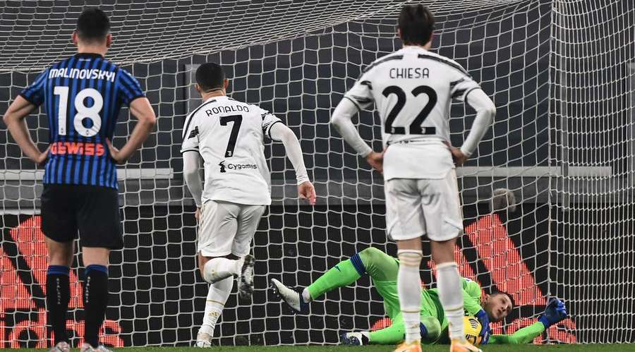 VIDEO | Juventus - Atalanta 1-1. Ronaldo a ratat un penalty, iar „Bătrâna Doamnă” e la 3 puncte în spatele liderului Milan
