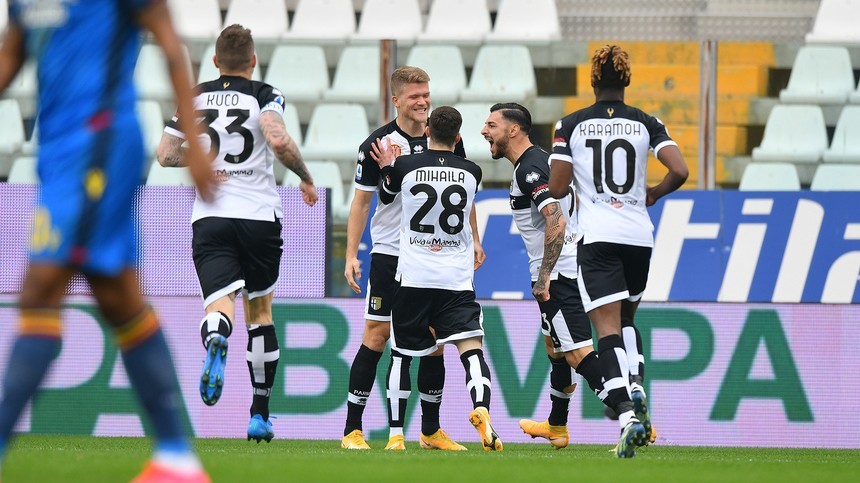 VIDEO | Veşti rele pentru Dennis Man. Cel care îl ţine pe bancă a reuşit un super gol, în poarta Speziei