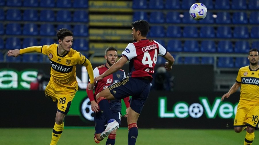 VIDEO | Cagliari - Parma 4-3. Dennis Man şi Răzvan Marin au marcat două eurogoluri! Spectacol total în Serie A, pe Look Sport