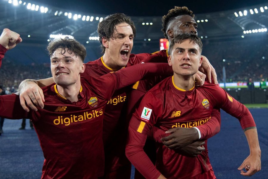 VIDEO | AS Roma a trecut de Fiorentina, iar Dybala şi Abraham au făcut show! Romanii s-au impus cu 2-0 