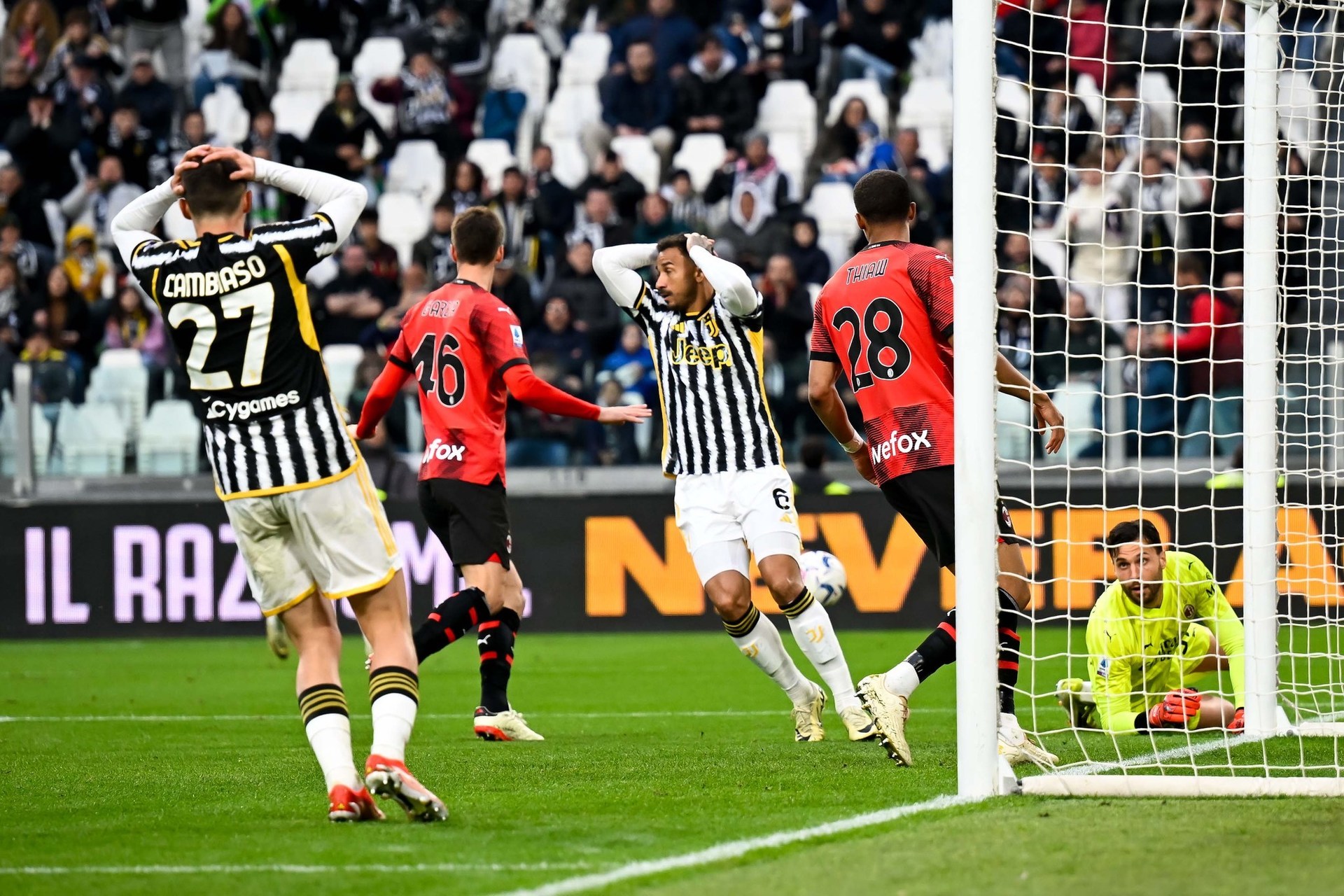 Juventus - AC Milan 0-0. ”Derby alb” în Serie A