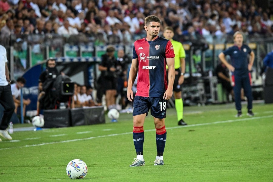 Răzvan Marin, desemnat cel mai bun jucător al partidei Cagliari - AS Roma