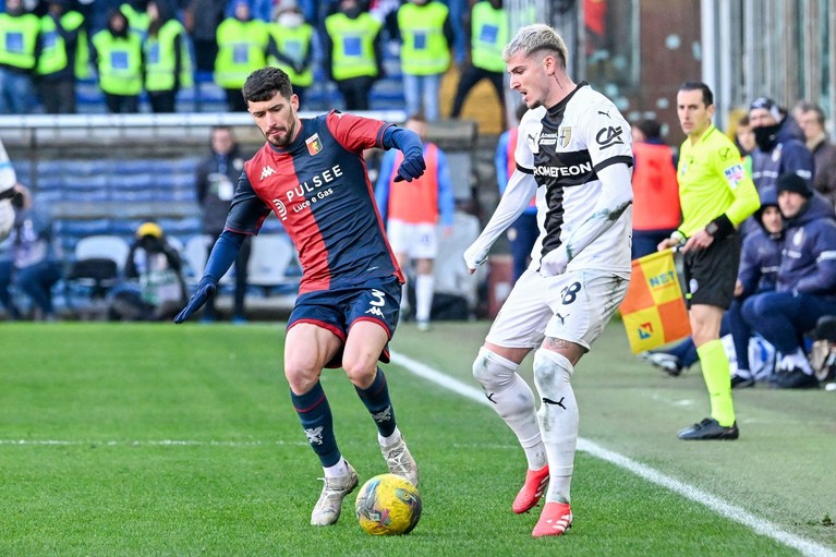 VIDEO | Genoa - Parma! Cu Dan Şucu în tribună, „grifonii” s-au impus în faţa lui Man şi Mihăilă