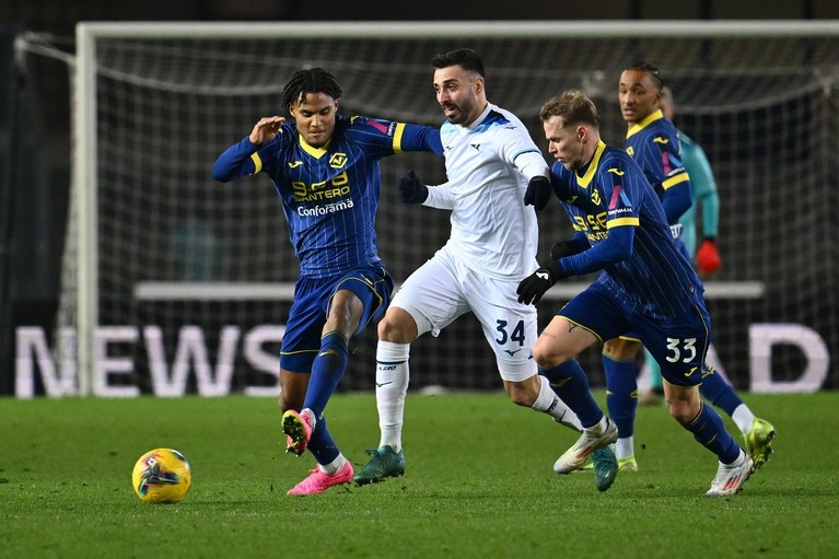 Lazio bate clar la Verona şi urcă pe 4 în Serie A