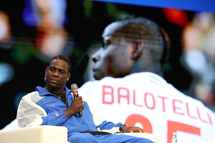Mario Balotelli nu s-a mai abţinut şi a vorbit, după ce Dan Şucu l-a demis pe Patrick Vieira: „Karma e o nenorocită”