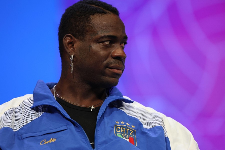 Mario Balotelli o vede pe Inter favorită la titlu! Cristian Chivu este marele atu al „nerrazzurilor”: „Un tip fantastic”