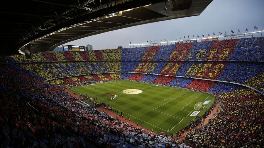 Barcelona schimbă numele stadionului! 