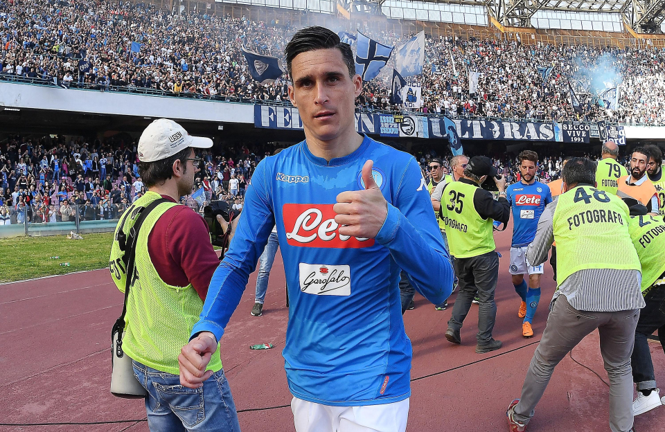//i0.1616.ro/media/581/3142/38113/19459263/1/callejon.jpg