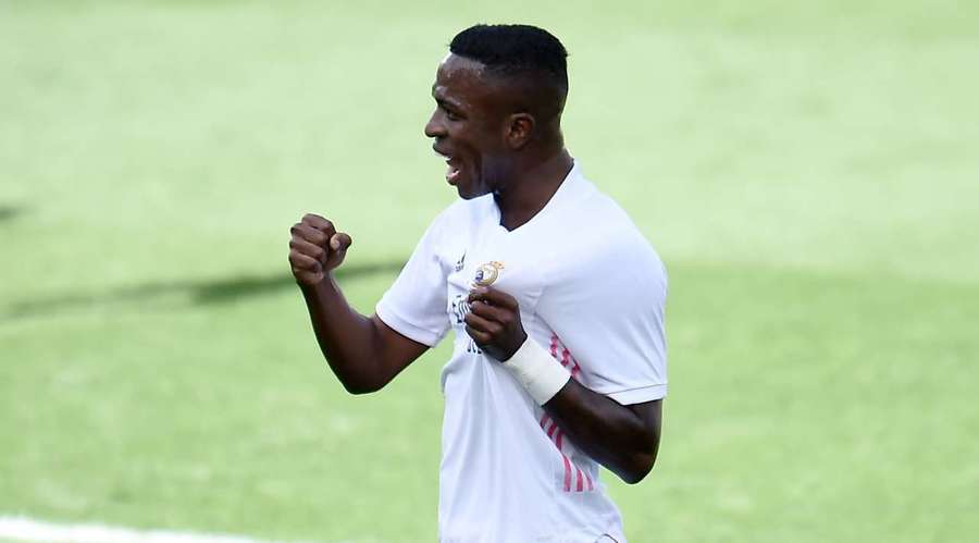 Încă o victorie muncită pentru ”galactici”. VIDEO | Levante - Real Madrid 0-2. Golul izbăvirii a venit pe final