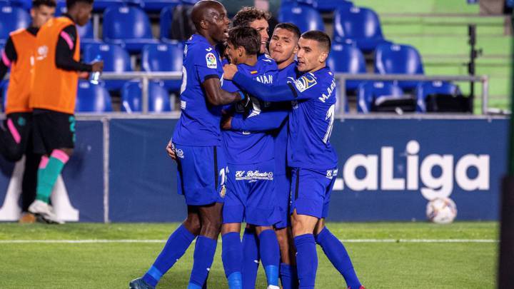 VIDEO | Etapa marilor surprize în La Liga. Barcelona pierde cu Getafe, după ce Real a cedat cu Cadiz