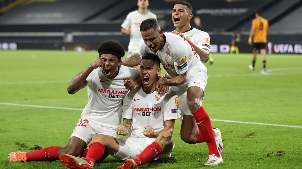 //i0.1616.ro/media/581/3142/38113/20345014/1/sevilla-europa-league.jpg