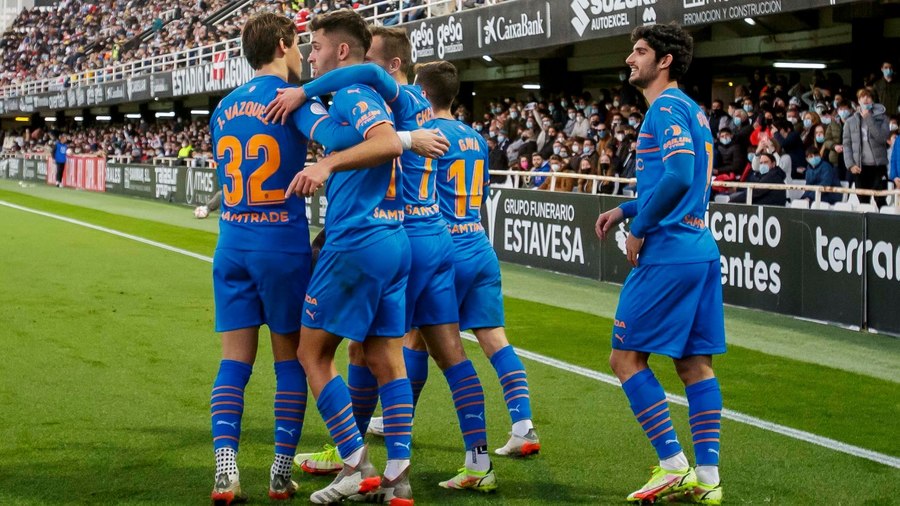 Valencia s-a calificat în sferturile Cupei Spaniei datorită unui gol marcat în minutul 1

