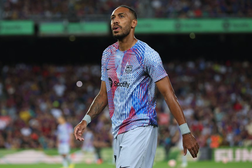 //i0.1616.ro/media/581/3142/38113/20838680/1/auba.jpg
