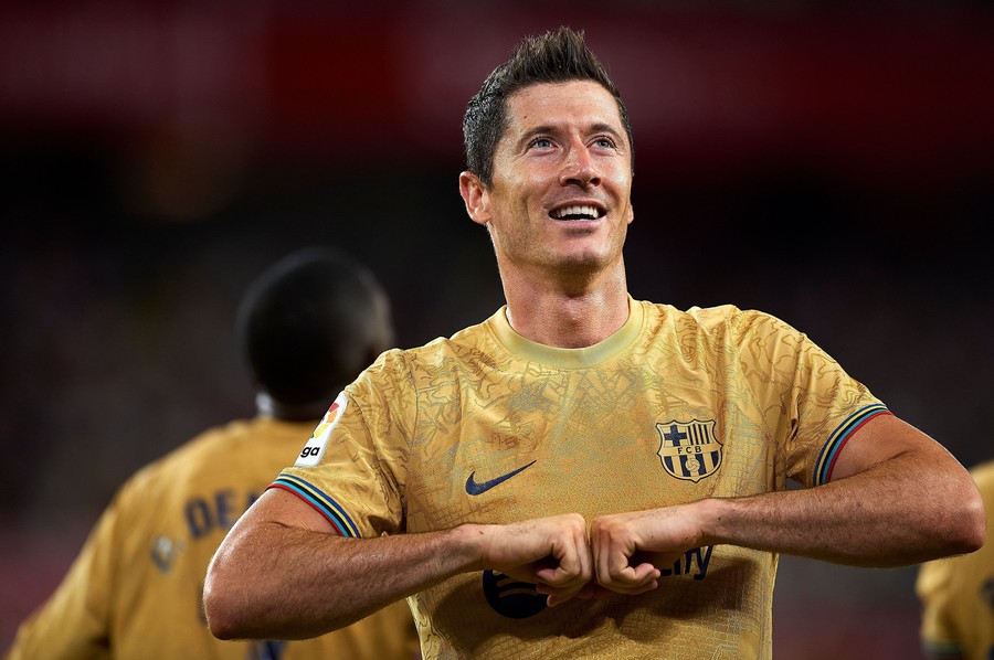 VIDEO | FC Barcelona, lider provizoriu în LaLiga, după victoria, scor 1-0, cu Mallorca. Lewandowski este de pe altă planetă