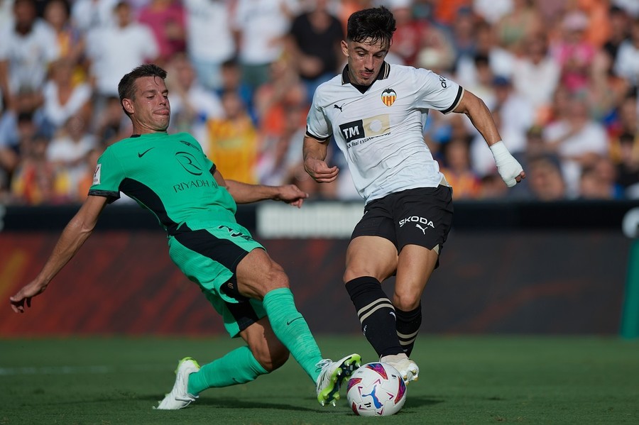 VIDEO | Valencia i-a administrat o corecţie lui Atletico Madrid, 3-0 în etapa a cincea