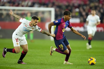 VIDEO | FC Sevilla - Barcelona 1-4. Catalanii mai speră la titlu