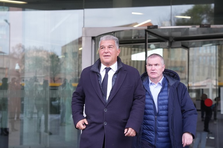 Joan Laporta candidează din nou la şefia FC Barcelona. Alegerile au loc în martie