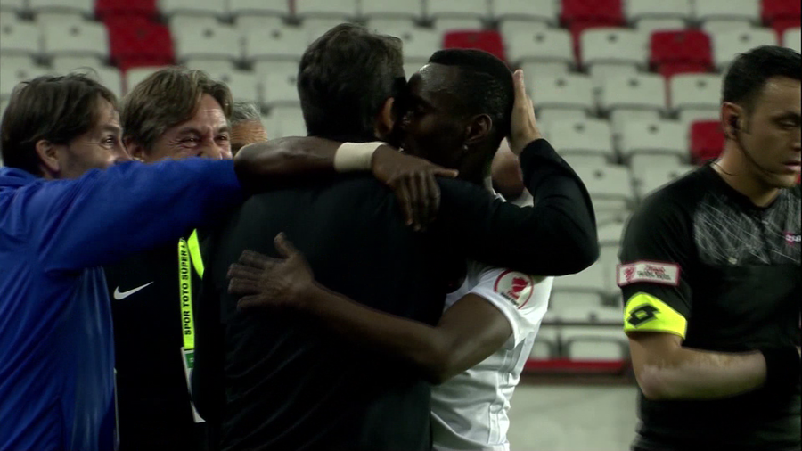 VIDEO | EGAL SPECTACULOS ÎN CUPA TURCIEI. 6 GOLURI S-AU DAT ÎN ANTALYASPOR-GOZTEPE