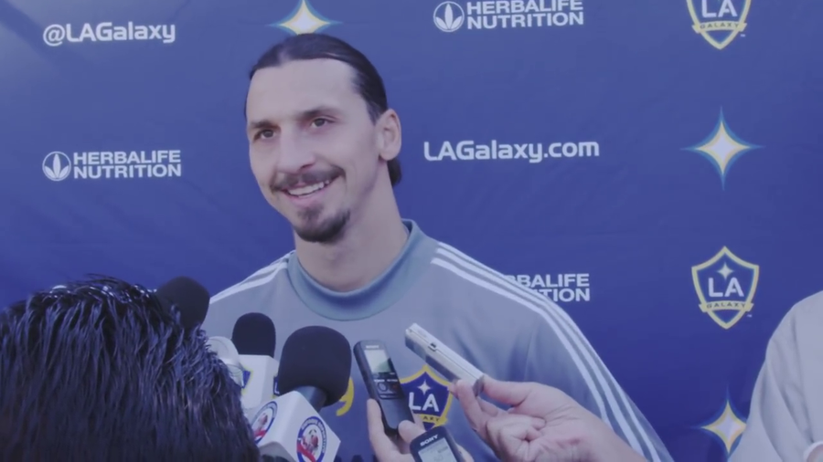 VIDEO | IBRAHIMOVICI NU SE GÂNDEŞTE LA RETRAGERE: "NU CONTEAZĂ ANII, CI MENTALITATEA"