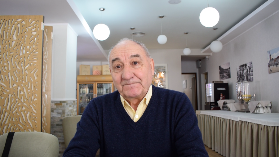 VIDEO | IOAN ONACĂ, ULTIMUL MOHICAN DIN ECHIPA CU CARE ARIEŞUL CÂŞTIGA CUPA ROMÂNIEI